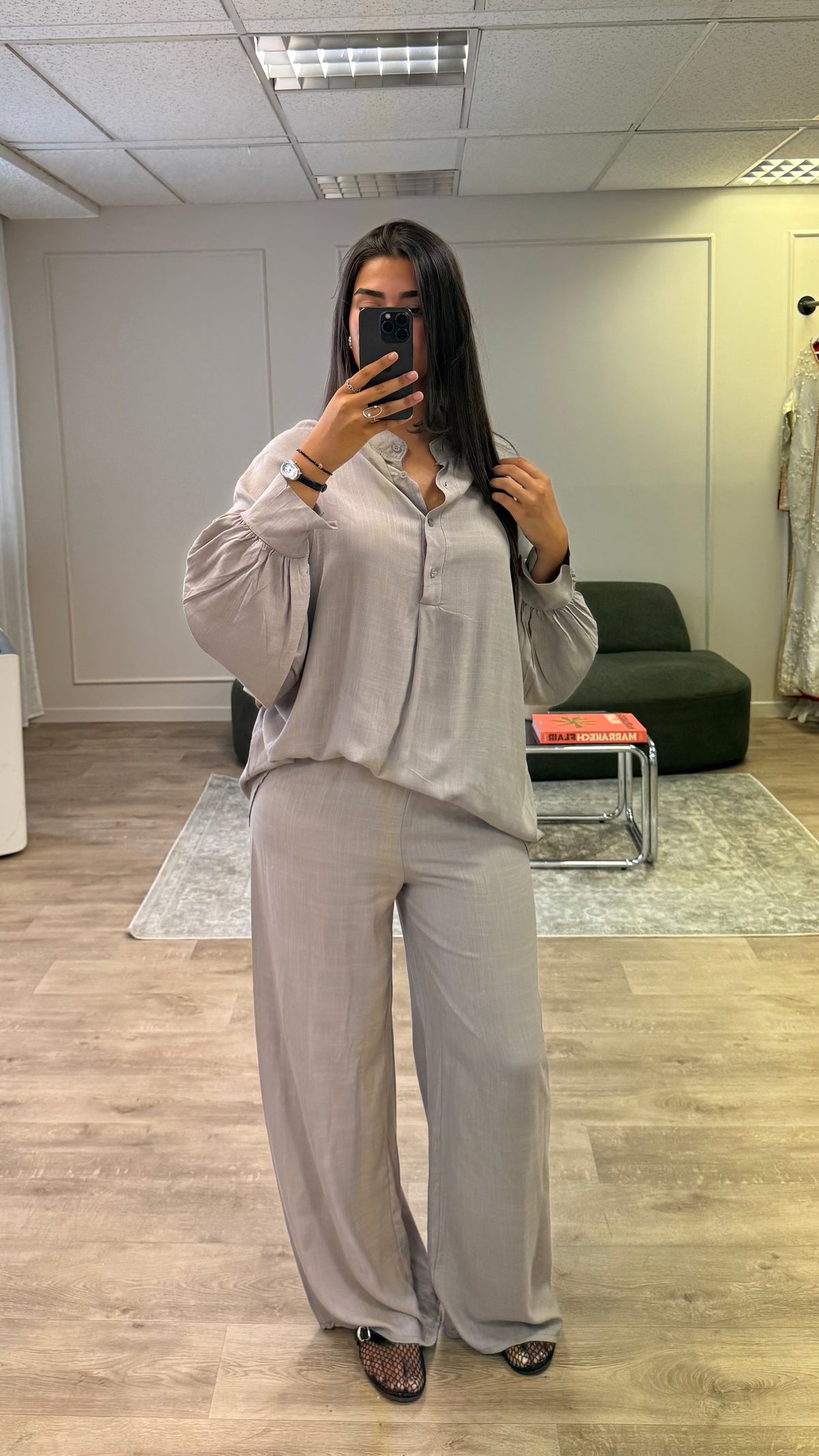 Ensemble fluide noir