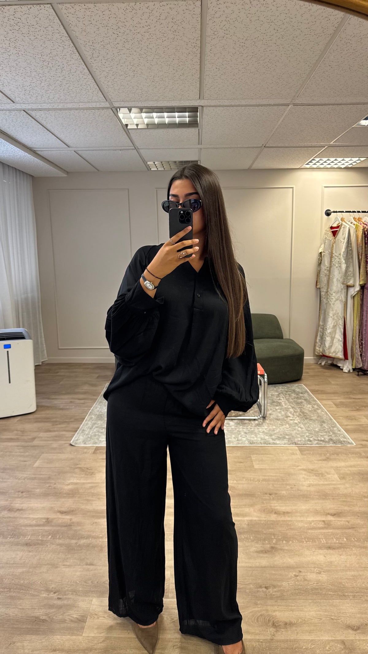 Ensemble fluide noir