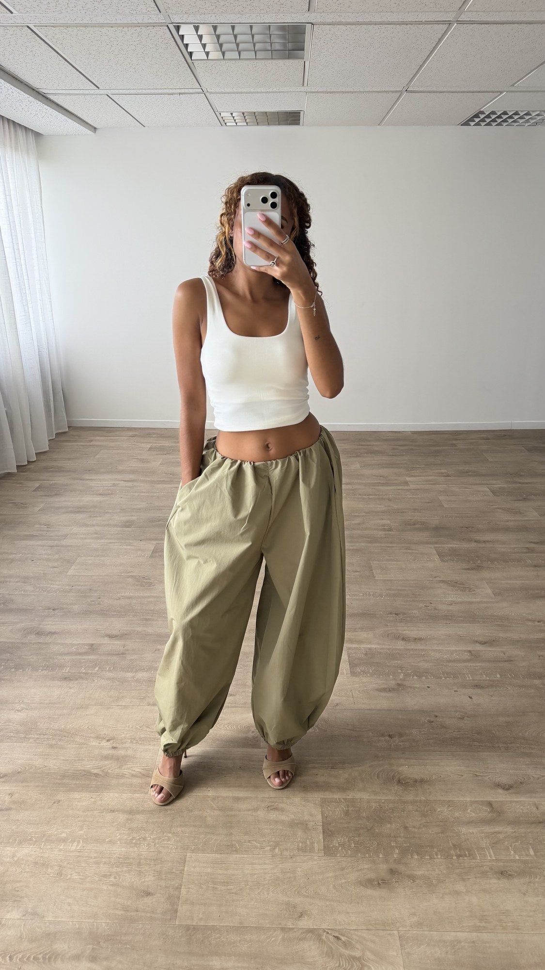 Pantalon Ballon Kaki - vue 1