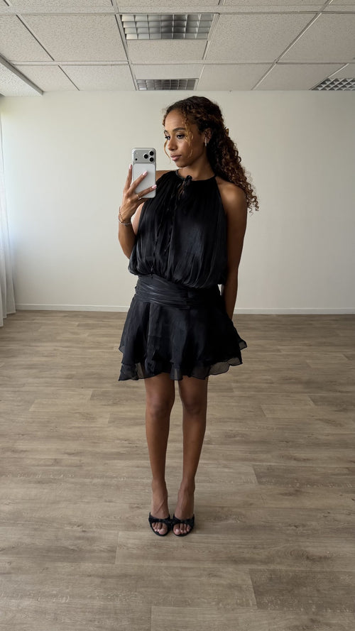 La petite robe noire - plein pied